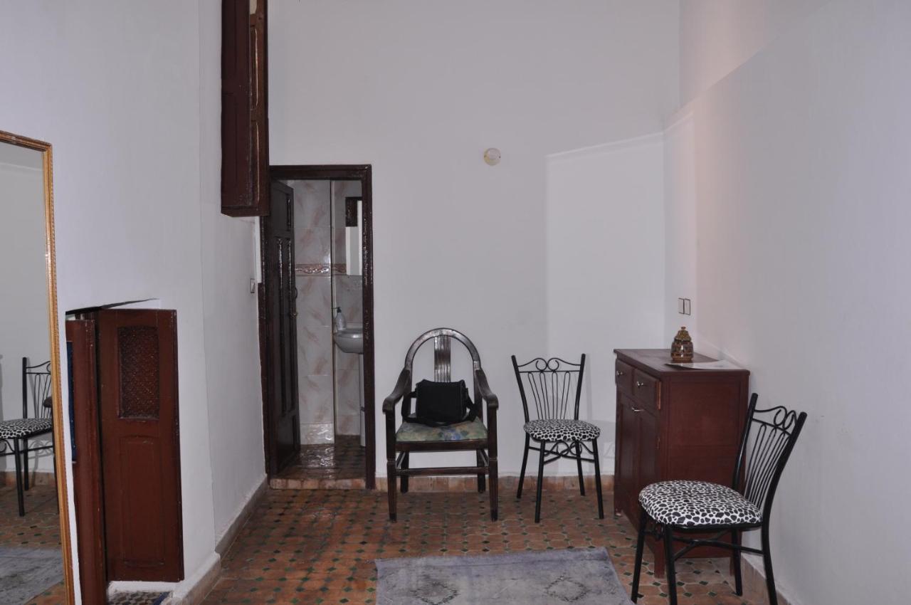 Maison D'Hotes Zohor Fez Kamer foto